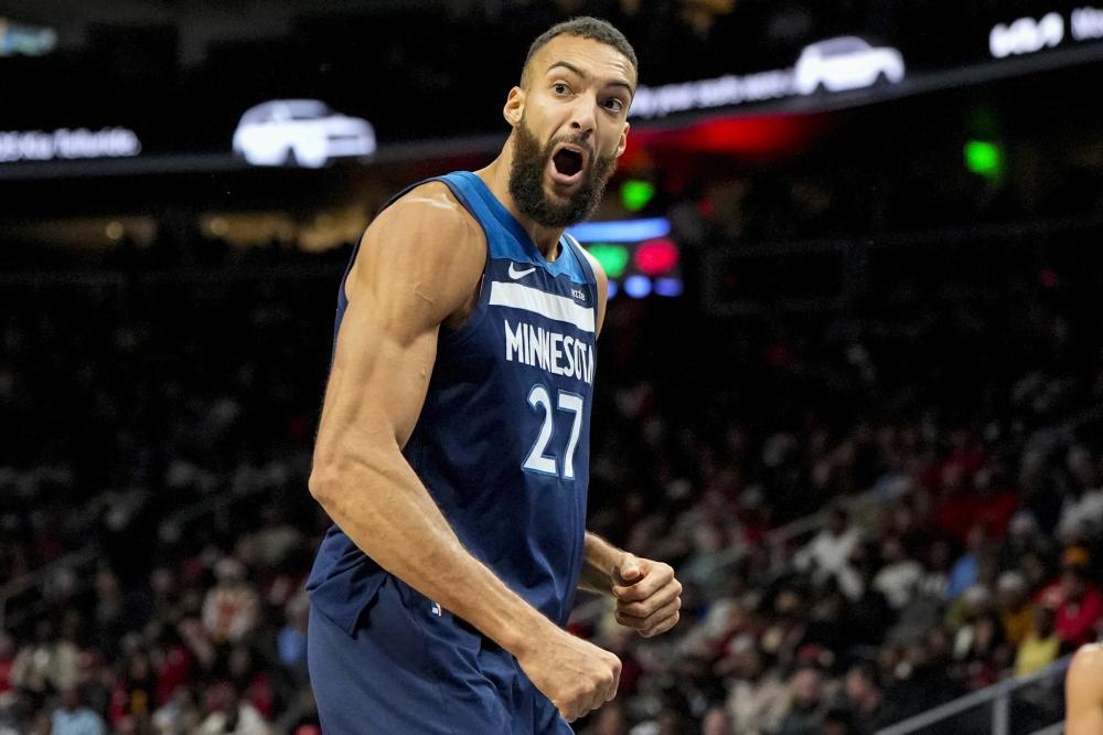 曾凡博与其 曾凡博与其