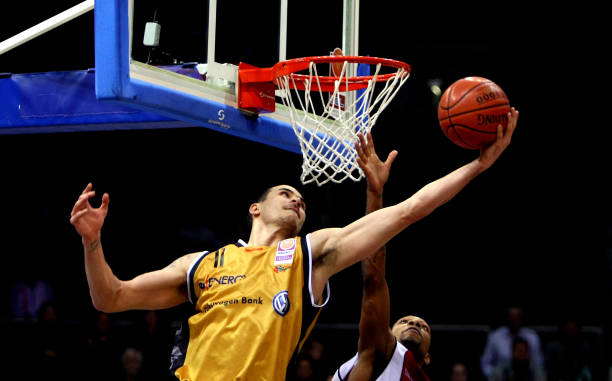 但三分效率 但三分效率