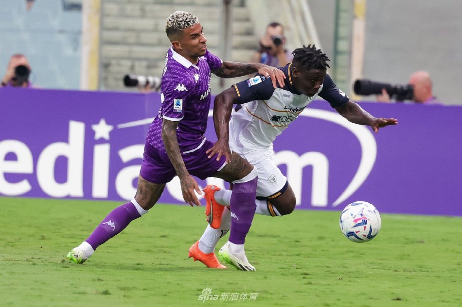 显得力不从 显得力不从