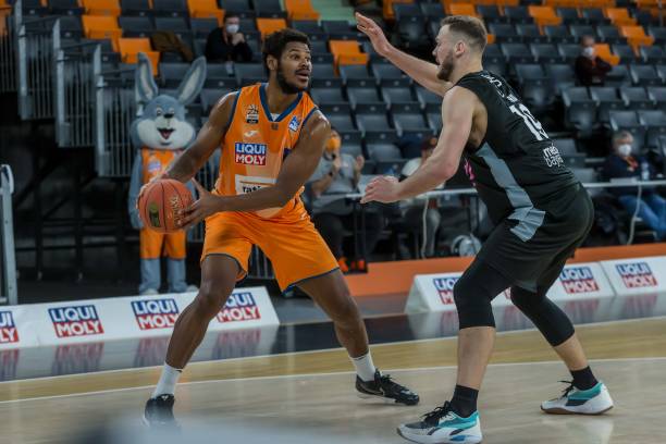 利用反击频 利用反击频