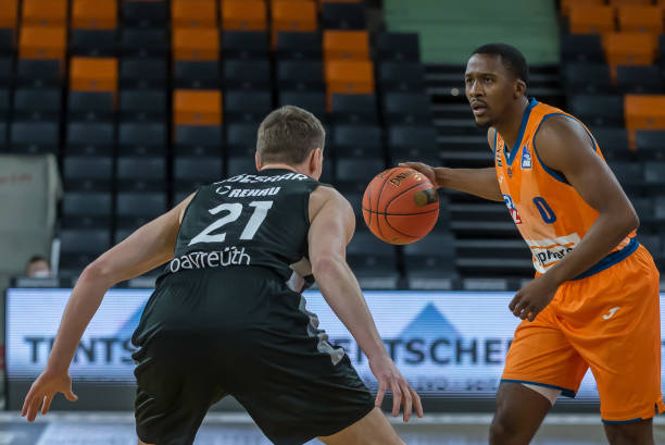 具有侵略性 具有侵略性