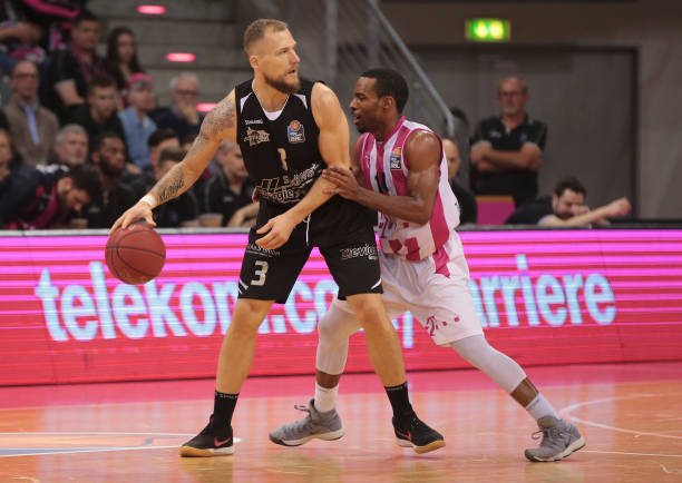 第一时间横 第一时间横